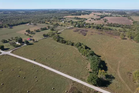000 E Dade 186, Ash Grove, MO 65604 photo 13