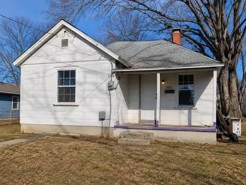 Exterior - 527 S Broadway Ave, Springfield, MO 65806 photo 8 of 12