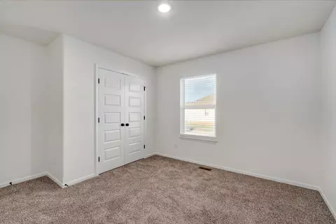 Bedroom - 883 E Virginia Ln, Nixa, MO 65714 photo 2 of 5