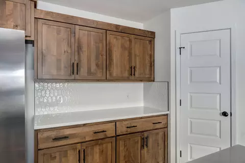 Kitchen - 883 E Virginia Ln, Nixa, MO 65714 photo 2 of 4