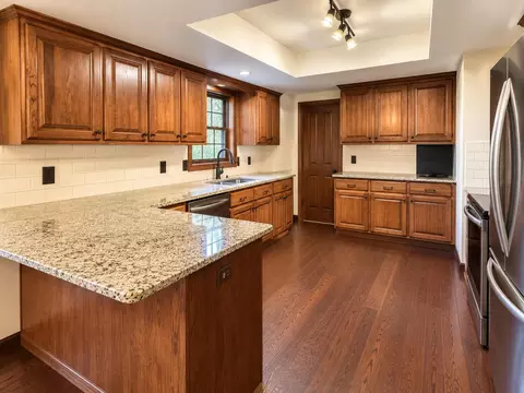 Kitchen - 260 Gardenia Ln, Republic, MO 65738 photo 3 of 4
