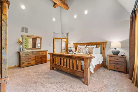 Bedroom - 4827 S Landon Ct, Springfield, MO 65810 photo 2 of 11