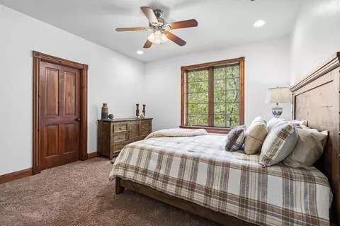 Bedroom - 4827 S Landon Ct, Springfield, MO 65810 photo 6 of 11