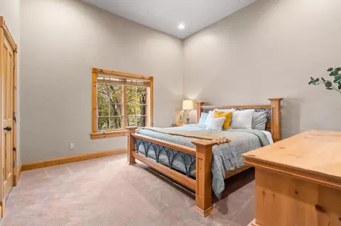 Bedroom - 4827 S Landon Ct, Springfield, MO 65810 photo 10 of 11