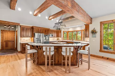 Kitchen - 4827 S Landon Ct, Springfield, MO 65810 photo 1 of 6