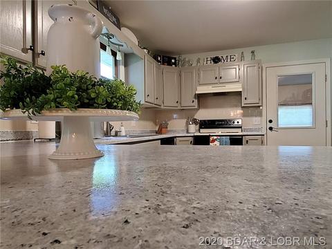 118 Williams Dr, Versailles, MO 65084 photo 1