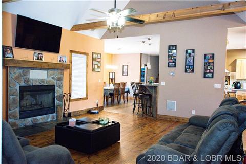 137 Colvin Loop, Brumley, MO 65017 photo 1