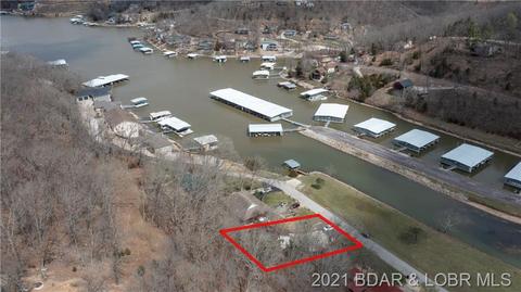 135 Meadow Dr, Camdenton, MO 65020 photo 1