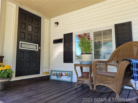 111 Autry St W, Eldon, MO 65026 photo 1
