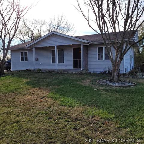 102 Marion St, Versailles, MO 65084 photo 1