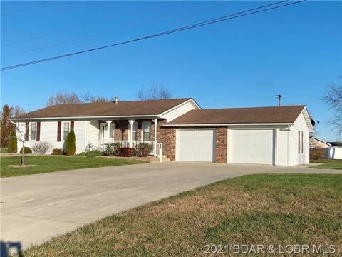 700 N Monroe, Versailles, MO 65084 photo 1