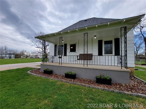 509 Maple St S, Versailles, MO 65084 photo 1