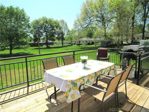 404 Spruce Ln N, Eldon, MO 65026 photo 1