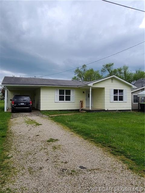 505 Maple St S, Versailles, MO 65084 photo 1