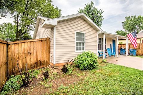 422 W North St, Eldon, MO 65026 photo 1