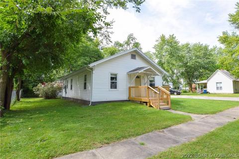 104 3rd St W, Eldon, MO 65026 photo 1