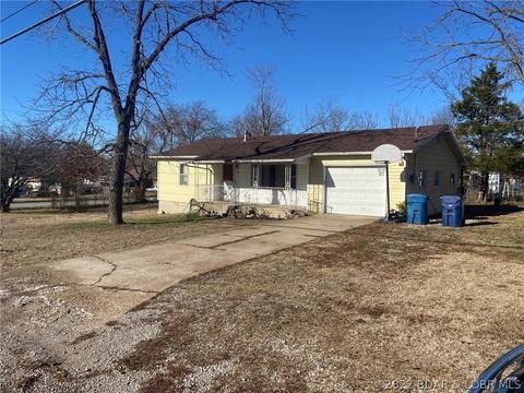 307 W 14th St, Eldon, MO 65026 photo 1
