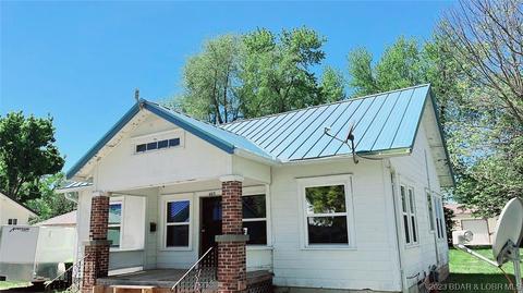 403 Van Buren St N, Versailles, MO 65084 photo 1