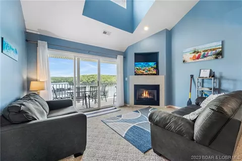 4800 Eagleview Dr #645, Osage Beach, MO 65065 photo 1