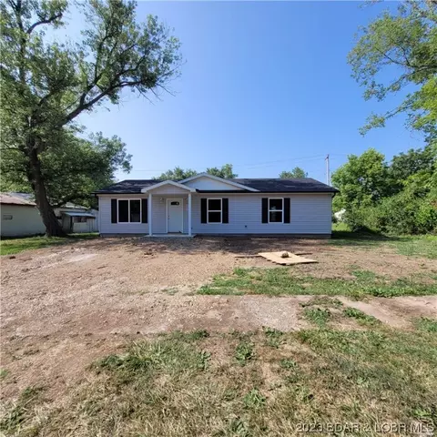 224 Seventh St W, Eldon, MO 65026 photo 1