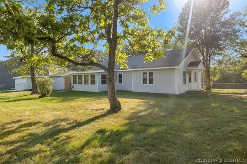 8064 Heppard Rd, Versailles, MO 65084 photo 1