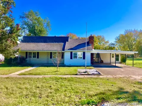 404 Maple St, Versailles, MO 65084 photo 1