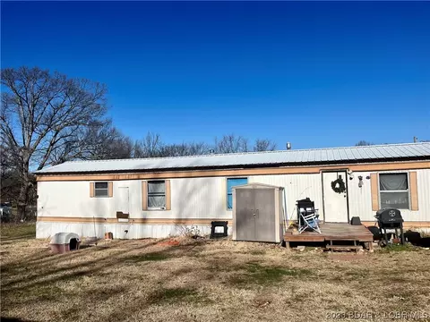 300 Park St #B2, Stover, MO 65078 photo 1