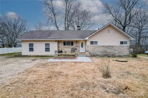 464 Thunder Mountain Rd, Camdenton, MO 65020 photo 1