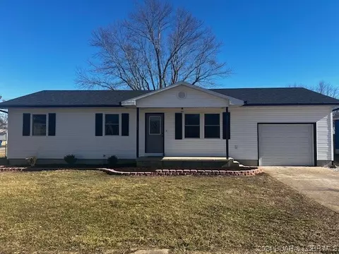 1002 Grand Ave S, Eldon, MO 65026 photo 1