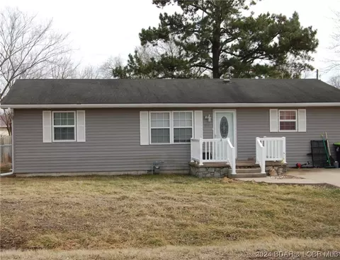 814 Jefferson St N, Versailles, MO 65084 photo 1