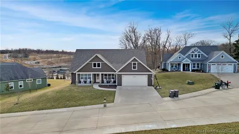 1275 Silver Leaf Ln, Osage Beach, MO 65065 photo 1
