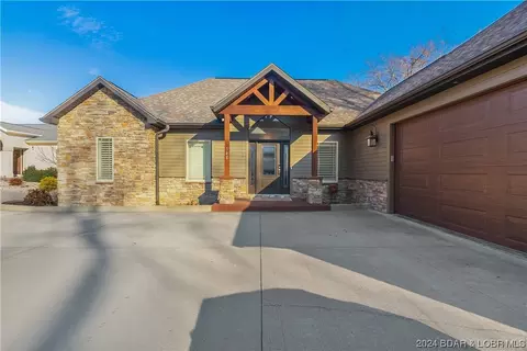 548 Thrush Rd, Lake Ozark, MO 65049 photo 1