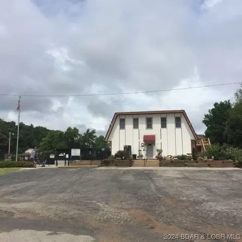 933 Round Table Dr, Camdenton, MO 65020 photo 5