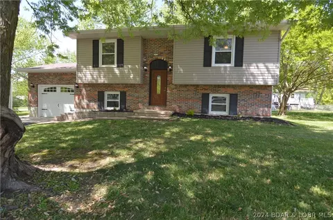 709 Sunset Strip, Eldon, MO 65026 photo 1