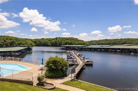 4800 Eagleview Dr #217, Osage Beach, MO 65065 photo 1