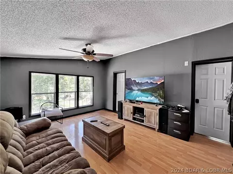 268 Highway D, Kaiser, MO 65047 photo 1