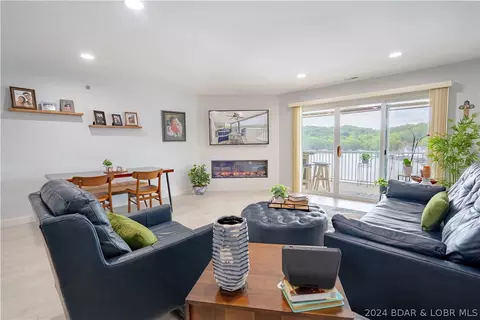 786 Pershing Dr #3D, Camdenton, MO 65020 photo 1