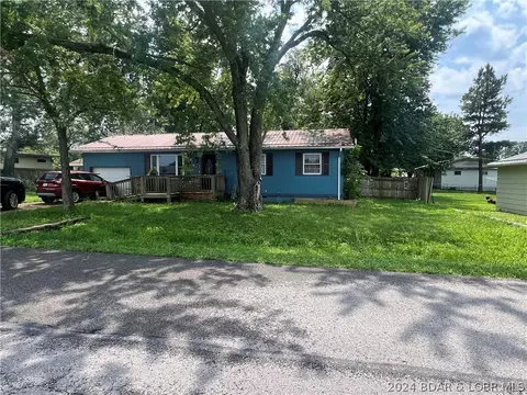 1008 W Clay Rd, Versailles, MO 65084 photo 1