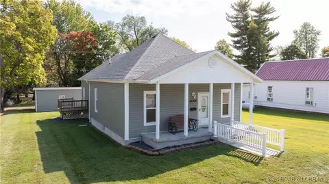 214 Aurora St N, Eldon, MO 65026 photo 1