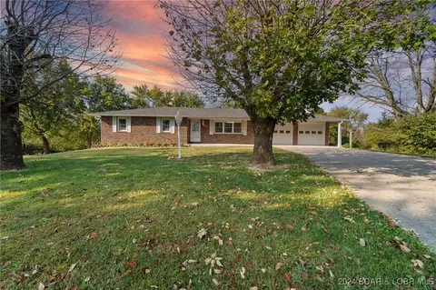 901 Panda Dr, Fulton, MO 65251 photo 1