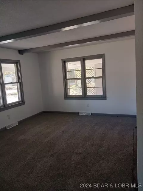 Living - 607 N Hughes Ave, Stover, MO 65078 photo 5 of 6