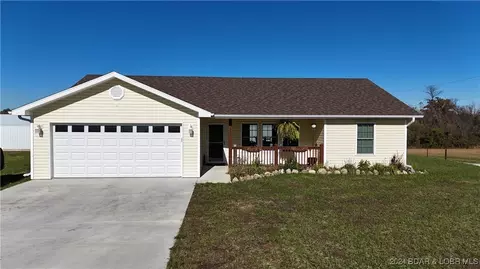 621 E 4th St, Eldon, MO 65026 photo 1