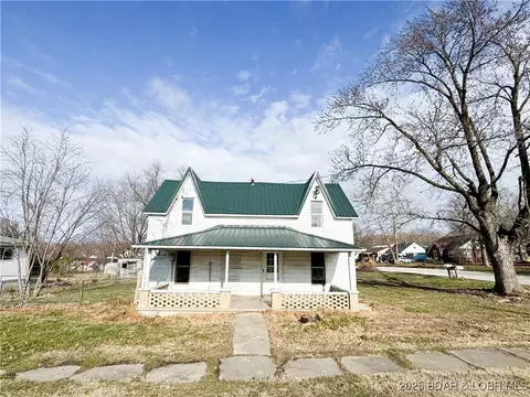 201 W Third St, Stover, MO 65078 photo 1