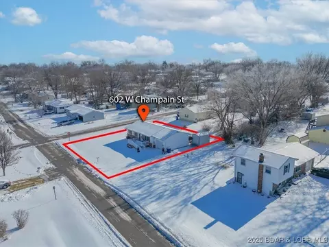 602 Champain St W, Eldon, MO 65026 photo 1