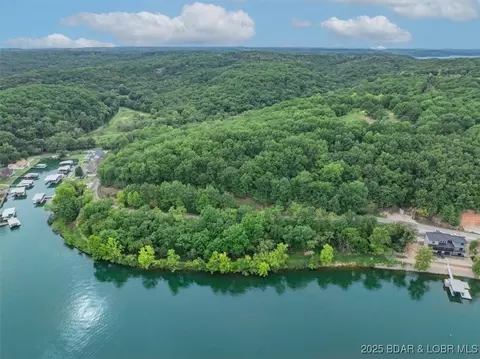 3 Bluff Road, Camdenton, MO 65020