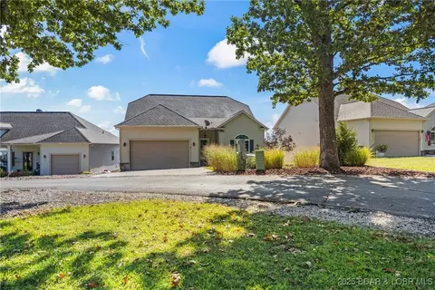 6 Buckingham Ct, Camdenton, MO 65020 photo 1