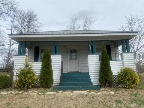 305 Jasper St, Versailles, MO 65084 photo 1