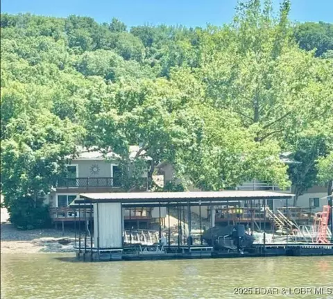 319 Aarons Point Dr, Camdenton, MO 65020 photo 1