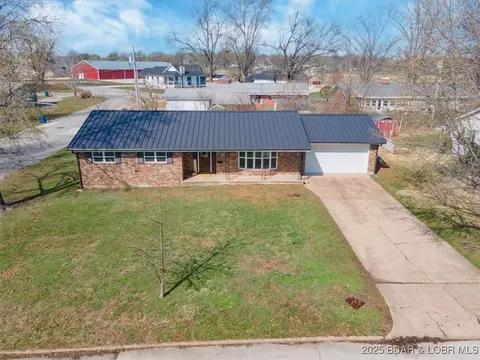 301 Lynn Ave, Eldon, MO 65026 photo 1