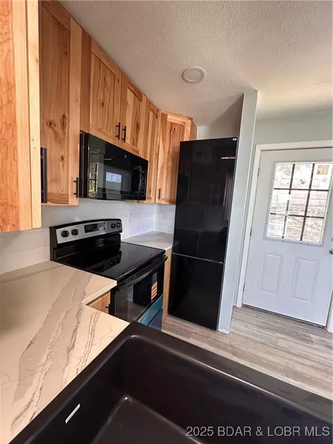 Kitchen - 9 Point Plz, Edwards, MO 65326 photo 1 of 2
